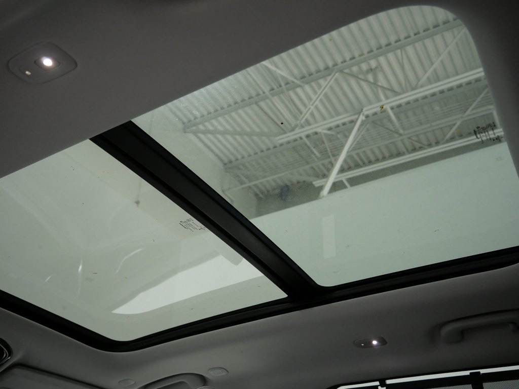 Used 2022 Jeep Grand Cherokee L Overland SUV