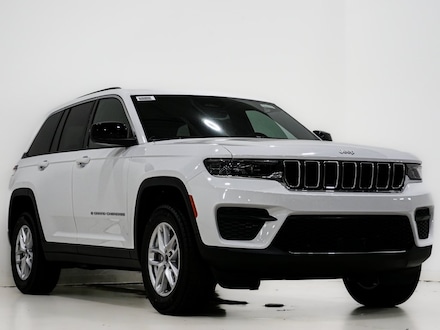 2025 Jeep Grand Cherokee LAREDO X 4X4 Sport Utility