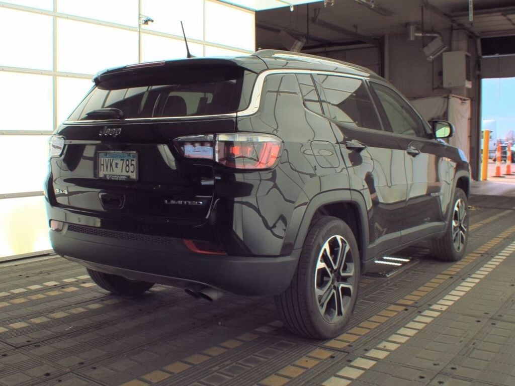 2022 Jeep Compass Limited photo 4