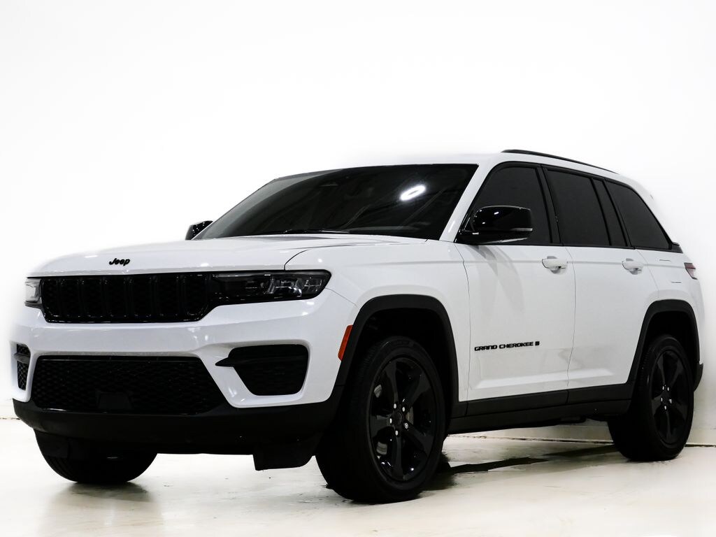 Used 2024 Jeep Grand Cherokee Altitude X SUV