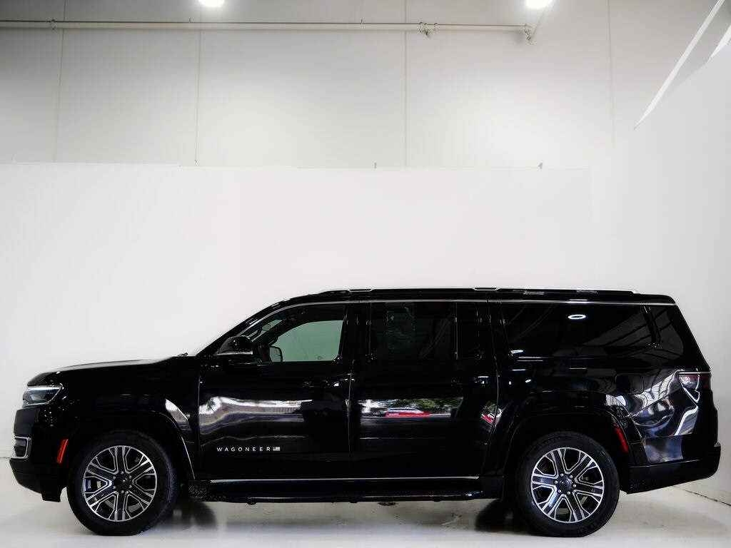 2023 Jeep Wagoneer L Series II photo 4