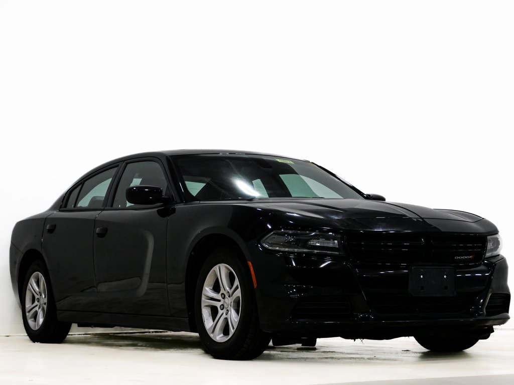 2019 Dodge Charger SXT's photo
