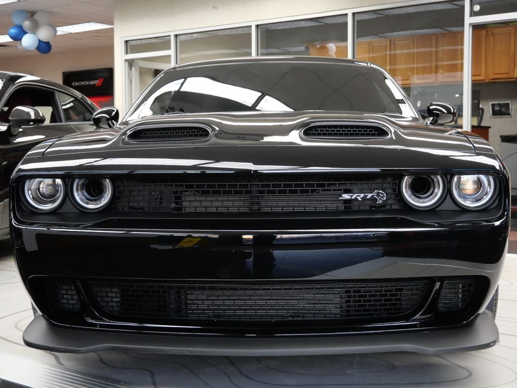 2022 Dodge Challenger SRT