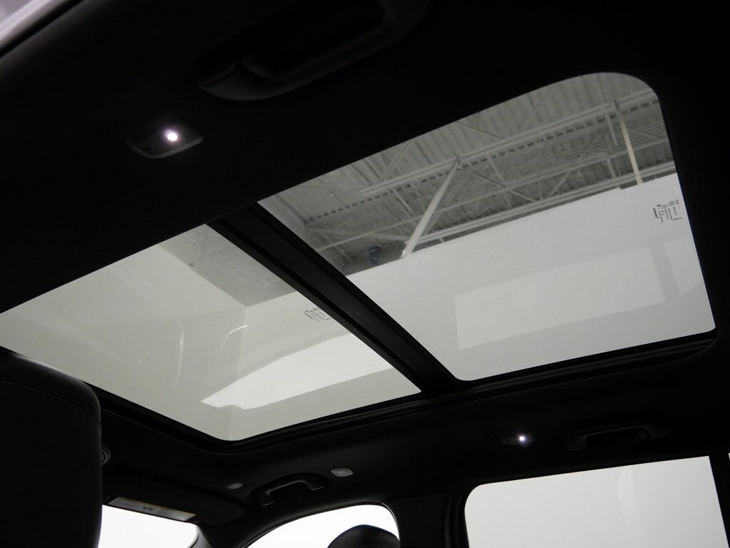 2024 Jeep Cherokee Limited 4xe photo 4