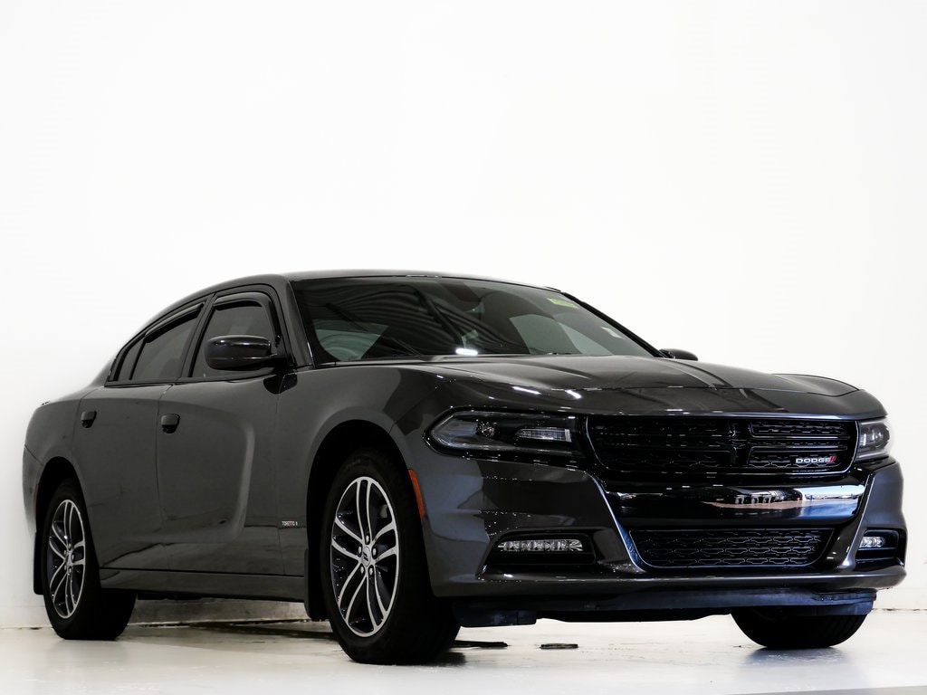 Used 2019 Dodge Charger SXT Sedan