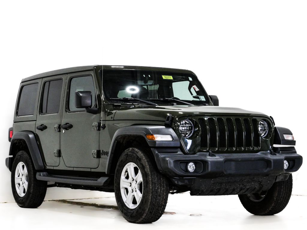 2022 Jeep Wrangler Sport S's photo
