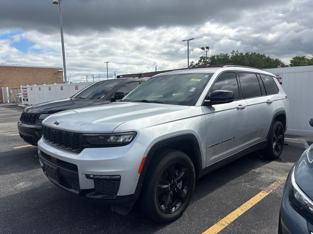 Used 2023 Jeep Grand Cherokee L Limited SUV