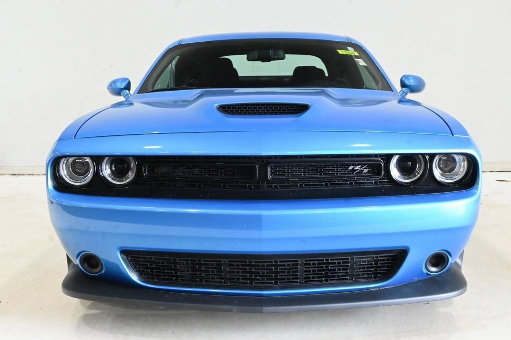 Used 2023 Dodge Challenger R/T with VIN 2C3CDZBTXPH621611 for sale in Lansing, IL