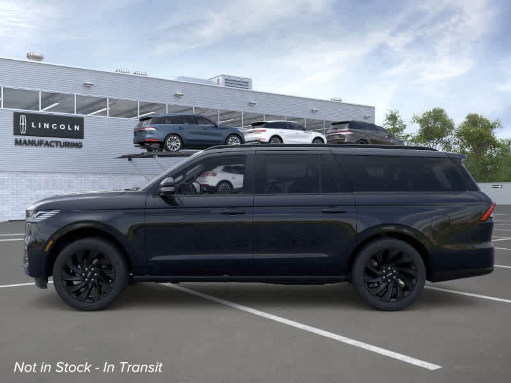 New 2026 Lincoln Navigator L Reserve 4x4