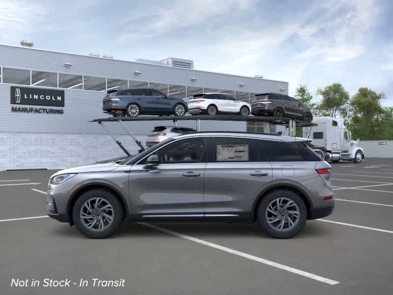 2025 Lincoln Corsair Premiere photo 2