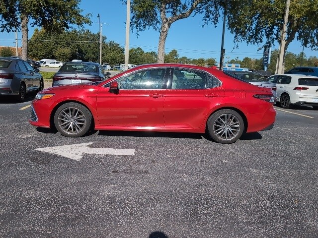 2023 Toyota Camry XLE photo 2