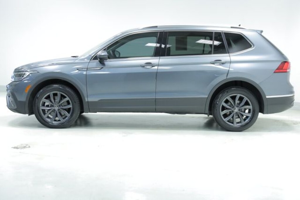 Certified 2022 Volkswagen Tiguan 2.0T SE SUV