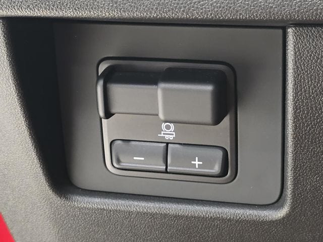 2024 Chevrolet Colorado LT - Photo 21