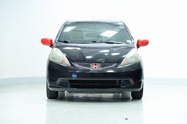 Used 2011 Honda Fit Base with VIN JHMGE8H38BS012173 for sale in Sanford, FL