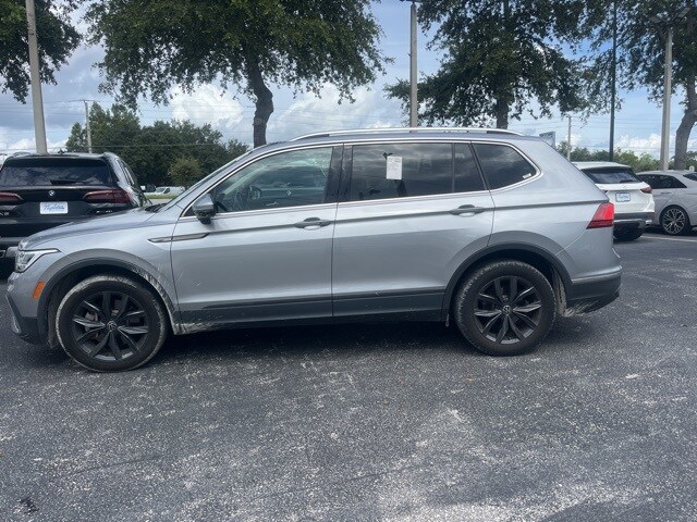 2023 Volkswagen Tiguan SE photo 2