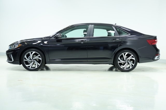 2025 Volkswagen Jetta 1.5T SEL photo 4
