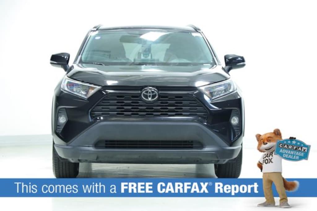 Used 2020 Toyota RAV4 XLE SUV