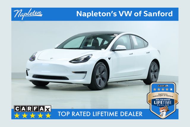 2022 Tesla Model 3 Long Range Dual Motor All-Wheel Drive's photo