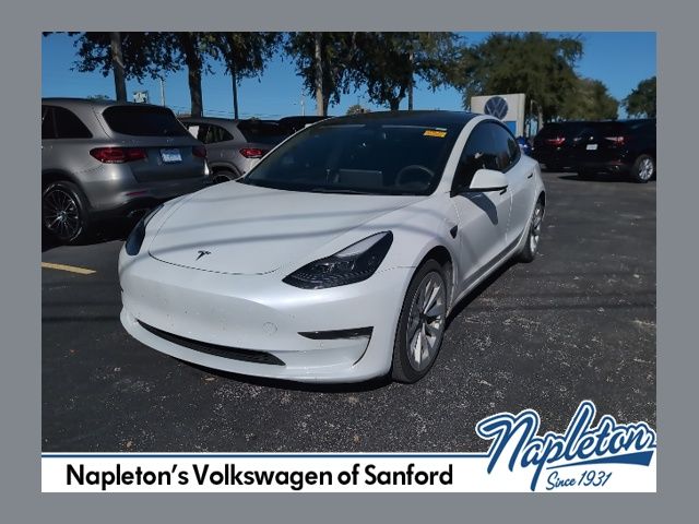 2022 Tesla Model 3 Base's photo