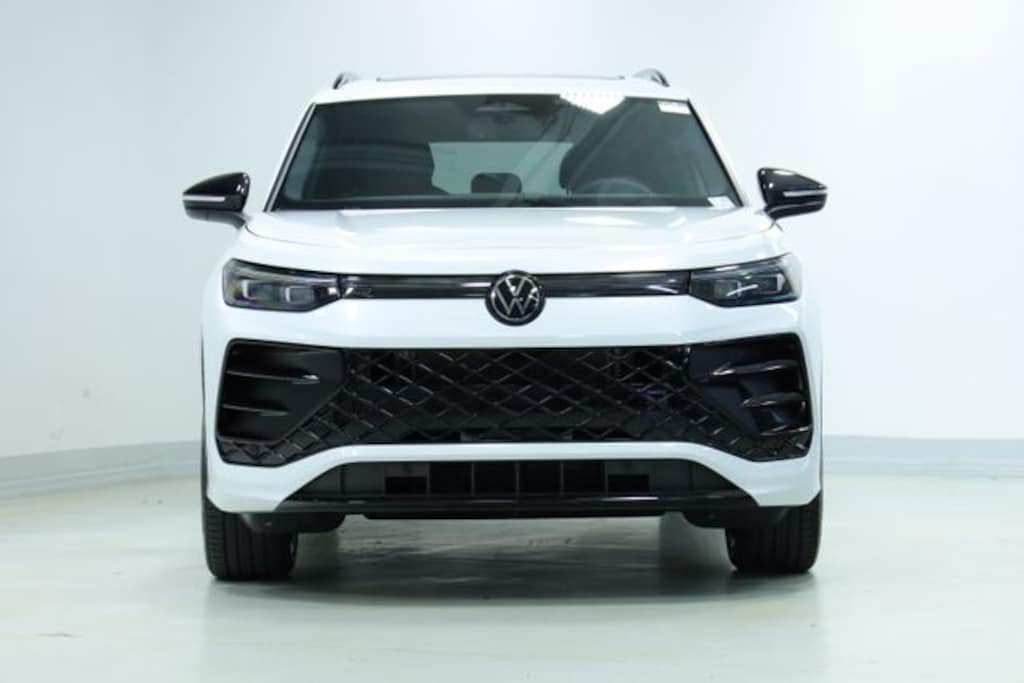 New 2026 Volkswagen Tiguan 2.0T SE R-Line Black SUV