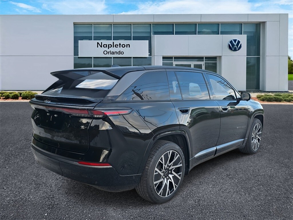 2025 Jeep Wagoneer S Limited photo 3