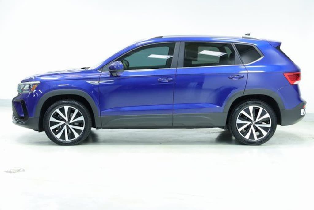 Certified 2022 Volkswagen Taos 1.5T SE SUV