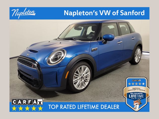 2024 MINI Hardtop 4 Door
