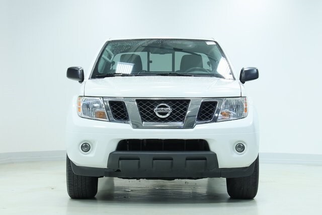2021 Nissan Frontier SV photo 2