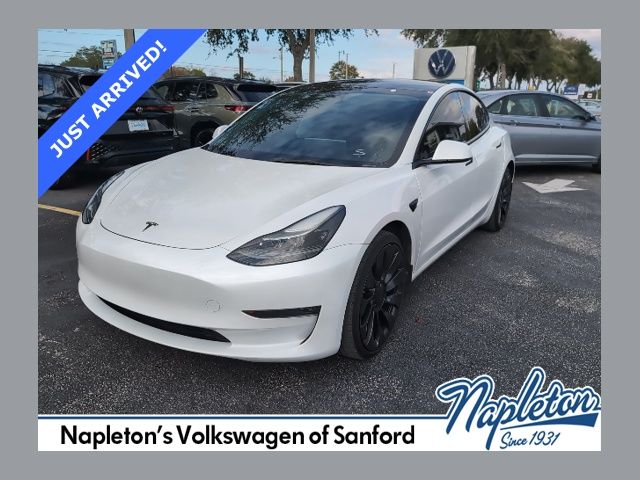 2023 Tesla Model 3 Performance's photo