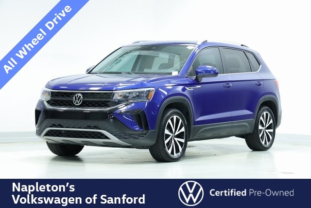 2022 Volkswagen Taos SE's photo