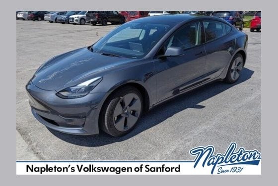 2022 Tesla Model 3 Base's photo