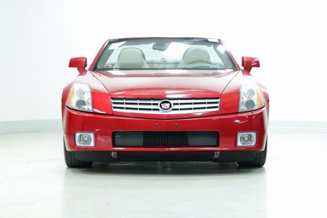 Used 2004 Cadillac XLR Base with VIN 1G6YV34A445604297 for sale in Sanford, FL