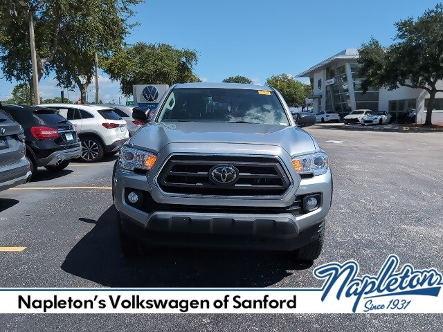 2023 Toyota Tacoma SR5 photo 2