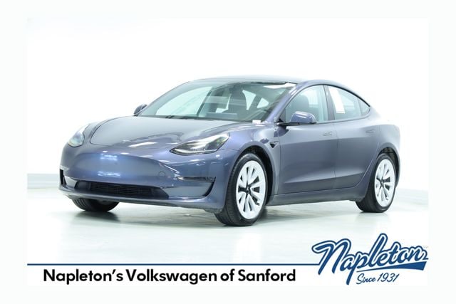 2022 Tesla Model 3 Base's photo