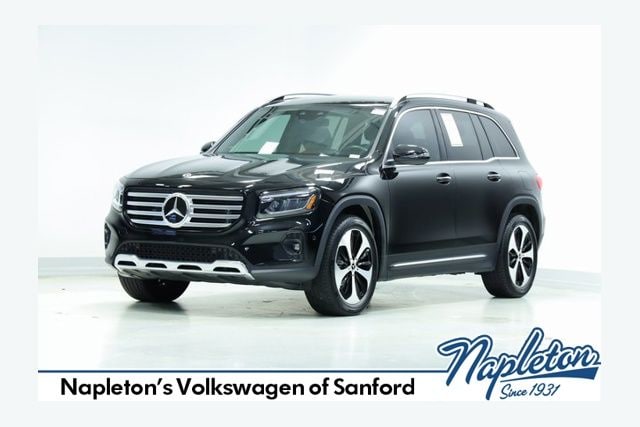 2024 Mercedes-Benz GLB Base's photo