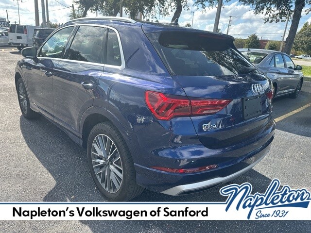 2022 Audi Q3 Premium photo 2