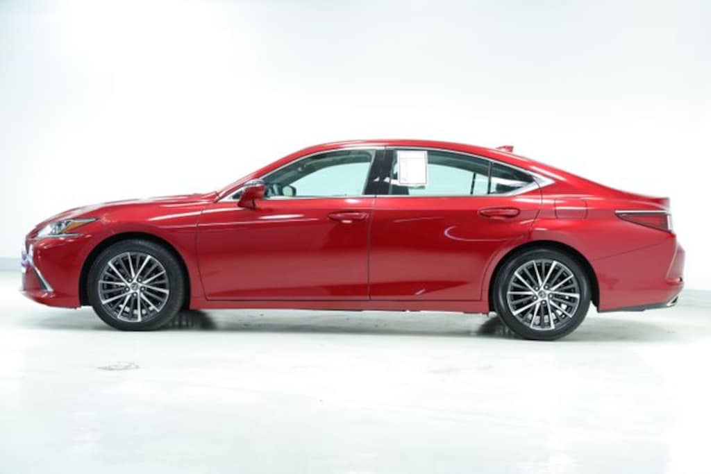 Used 2023 Lexus ES 350 Sedan