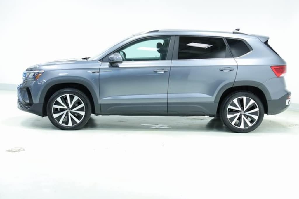 Certified 2023 Volkswagen Taos 1.5T SE SUV