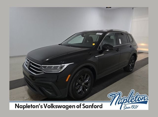 2024 Volkswagen Tiguan SE's photo
