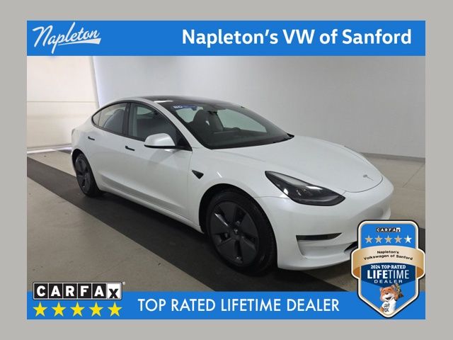 2023 Tesla Model 3 -'s photo