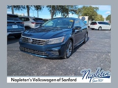 2019 Volkswagen Passat 2.0T SE R-Line Sedan