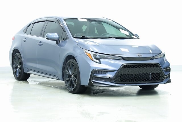 2024 Toyota Corolla SE photo 3