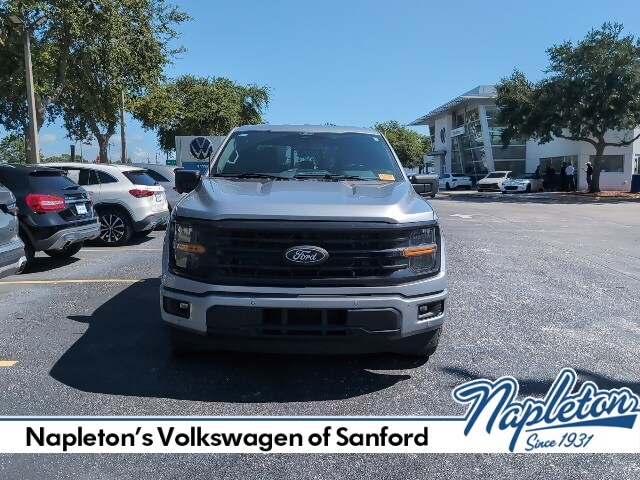 2024 Ford F-150 XLT photo 2