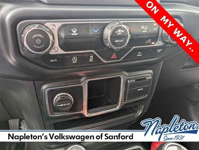 2023 Jeep Wrangler Sport photo 3