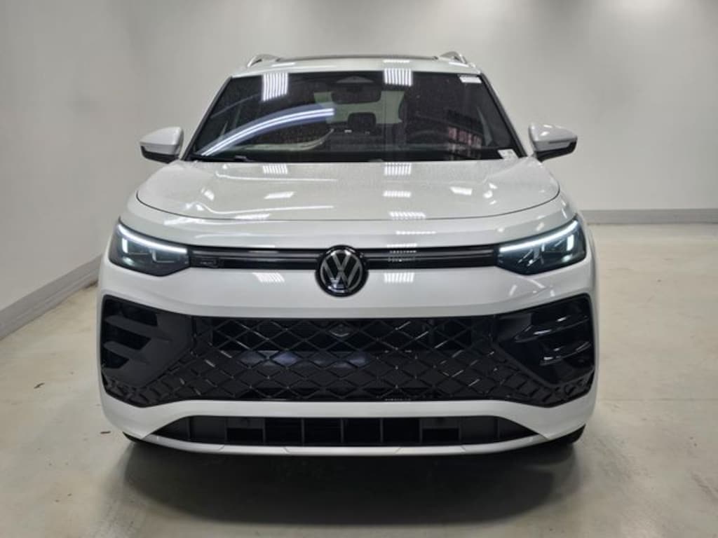 New 2026 Volkswagen Tiguan 2.0T SEL R-Line Turbo SUV