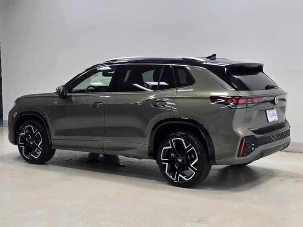 New 2026 Volkswagen Tiguan 2.0T SEL R-Line Turbo SUV