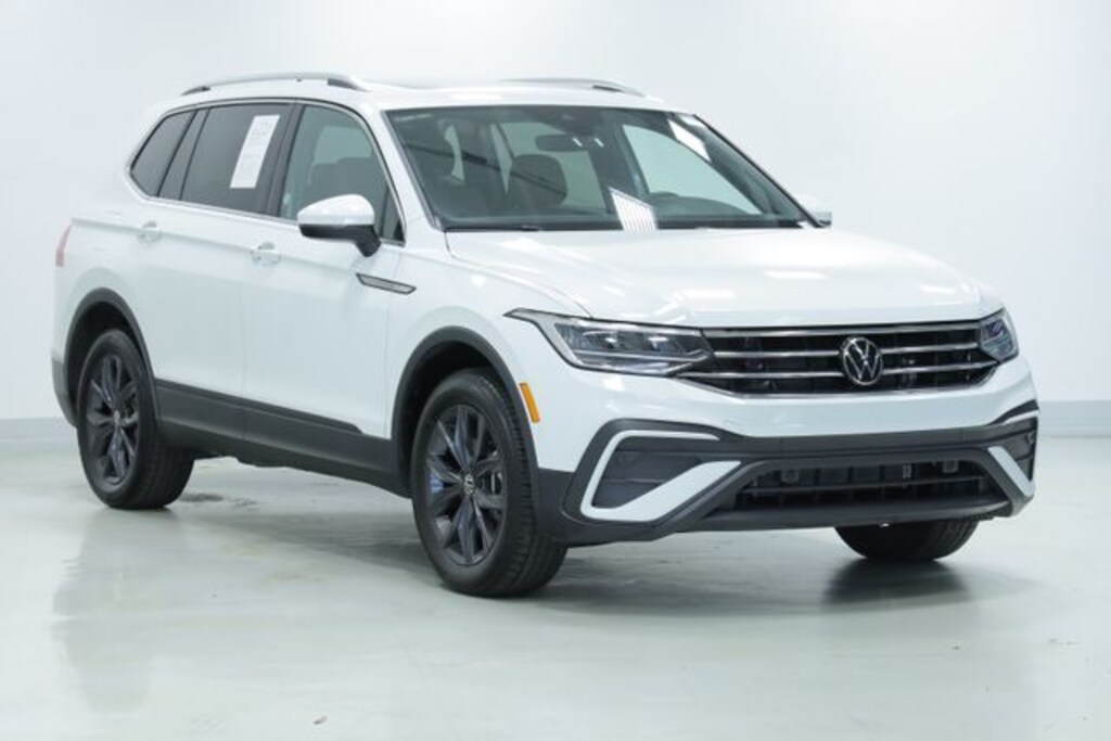 Used 2024 Volkswagen Tiguan 2.0T SE SUV