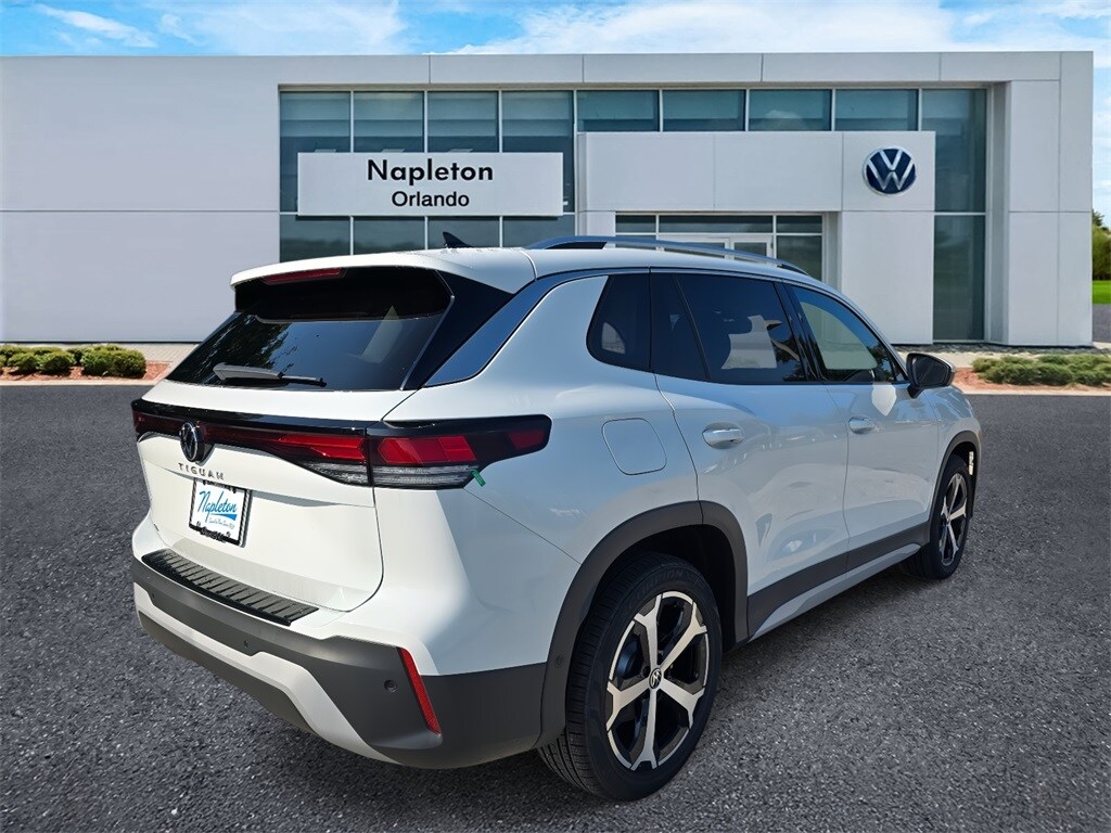 2025 Volkswagen Tiguan SE photo 2