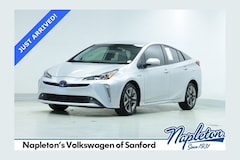 2022 Toyota Prius L Hatchback