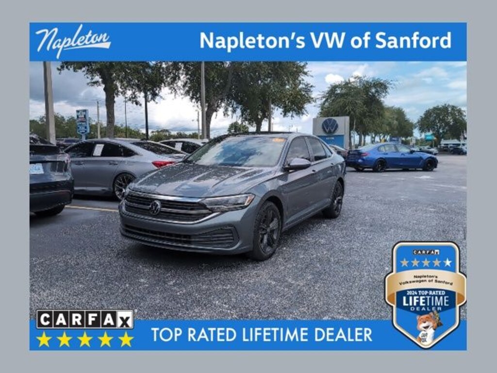 Used 2024 Volkswagen Jetta 1.5T SE Sedan